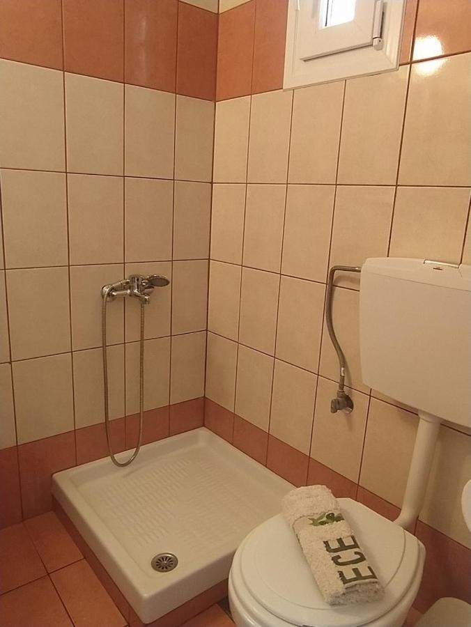 Afroditi Haus Sarti Buitenkant foto